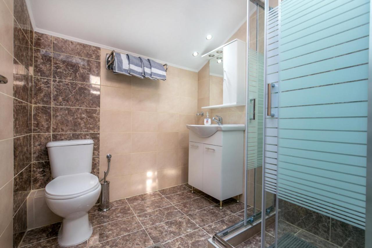 לימנריה Aliki'S Apartment מראה חיצוני תמונה
